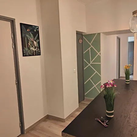 Le Cocon De Mila Appartement Uzer  Buitenkant foto