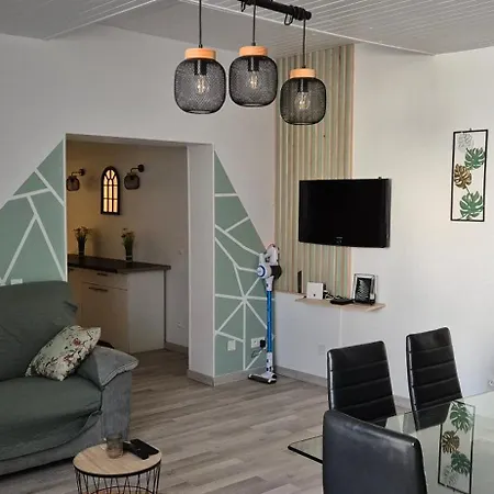 Le Cocon De Mila Appartement Uzer  Buitenkant foto